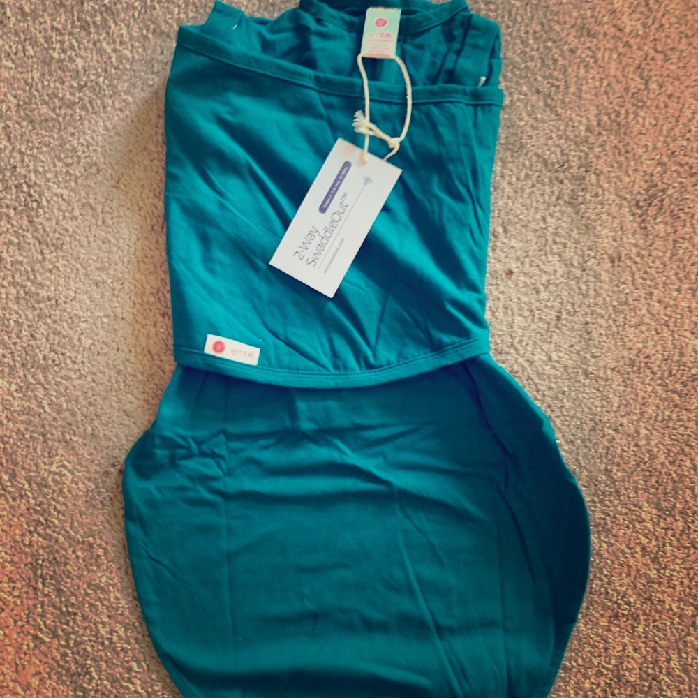 Embe Swaddle Only Legs In/Legs Out 2-in-1 Swaddle™